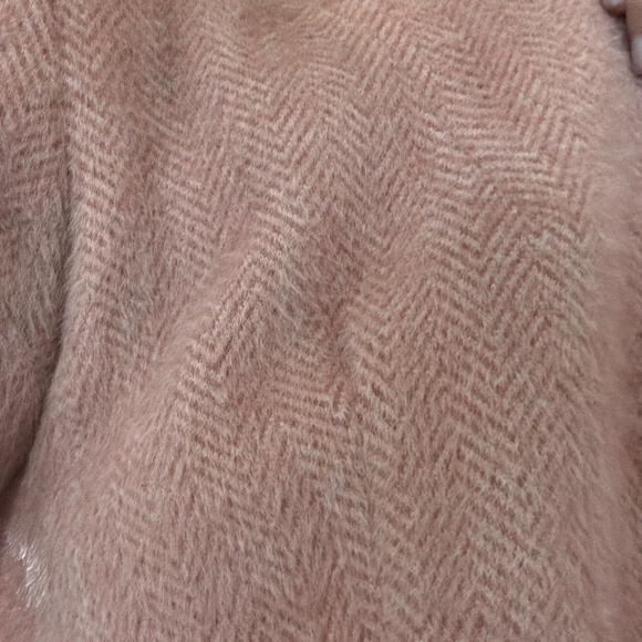 Fuzzy winter coat - Picture 3 of 3